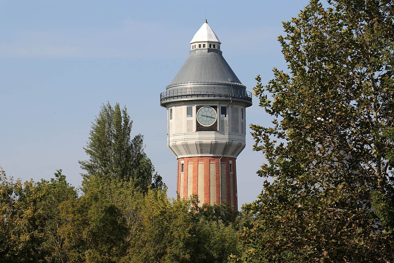 16-large-slide